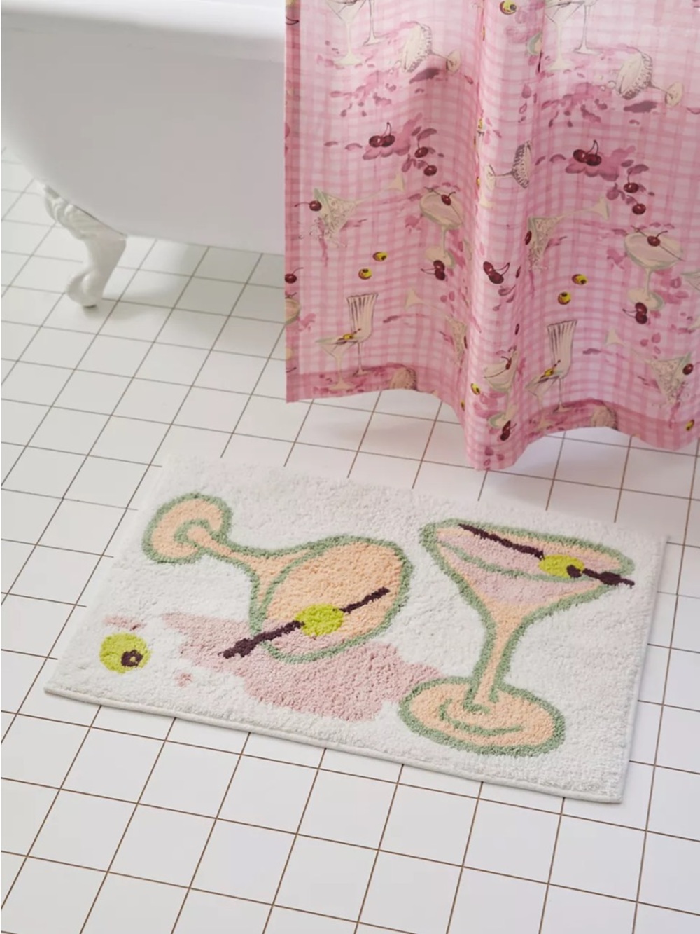 NWT Urban Outfitters Spilled Drinks Bath Mat